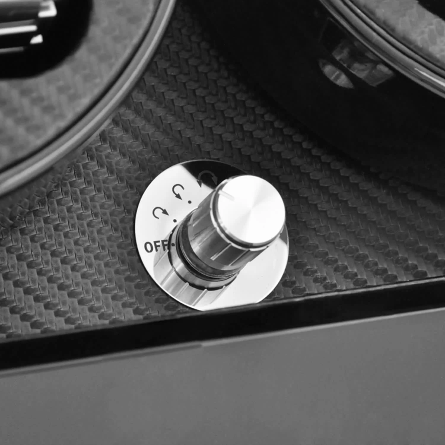 CA3PM Uhrenbeweger Für 6 Uhren Karbon-Optik – Bild 3